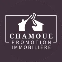 Voici le logo de la marque CHAMOUE qui représente son identité graphique.