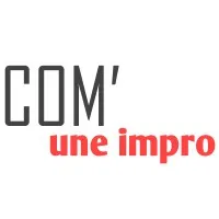 Voici le logo de la marque COM'UNE IMPRO qui représente son identité graphique.