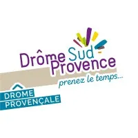 Voici le logo de la marque OFFICE DE TOURISME INTERCOMMUNAL DROME SUD PROVENCE qui représente son identité graphique.