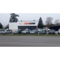 RIVOIRE AUTOS logo