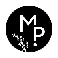 UN MAS EN PROVENCE logo