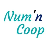 Voici le logo de la marque NUM'N COOP qui représente son identité graphique.