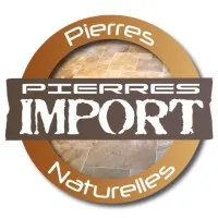 Voici le logo de la marque PIERRES IMPORT qui représente son identité graphique.
