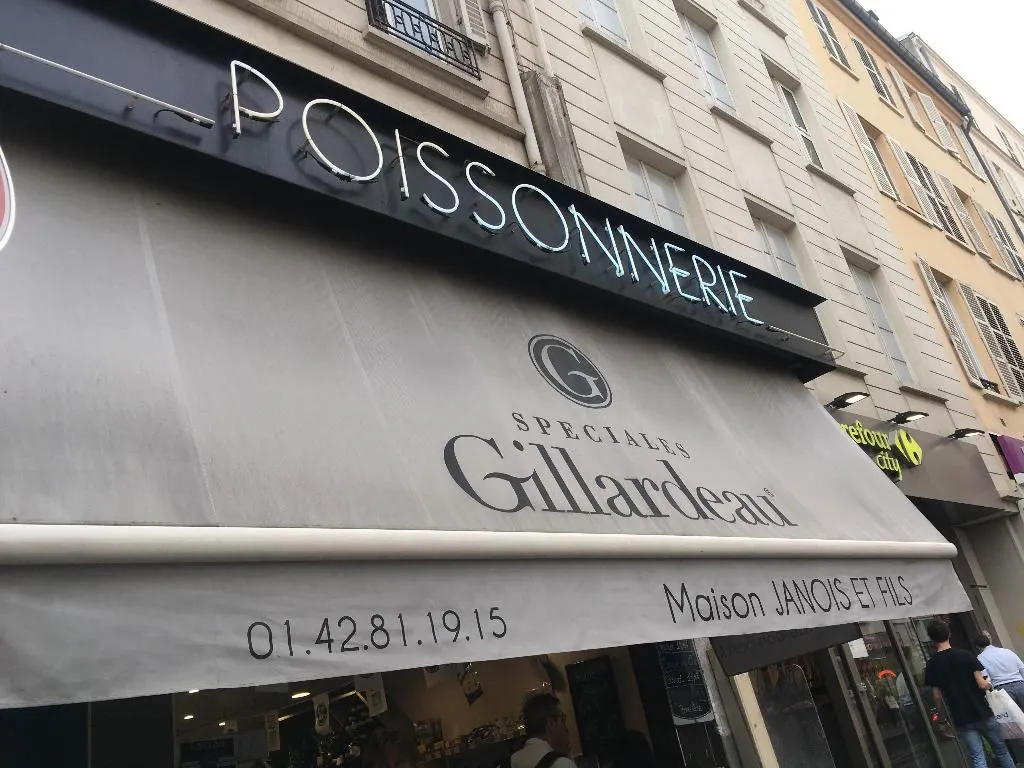 SARL LES POISSONNIERS DE MONTMARTRE logo