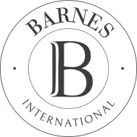 MERIBEL LUXURY REALTY logo