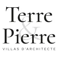 Voici le logo de la marque SAS PROALDIM MAISONS qui représente son identité graphique.
