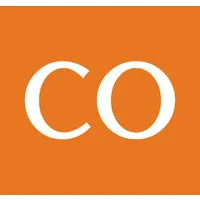Voici le logo de la marque COSMO INTERNATIONAL FRAGRANCES FRANCE qui représente son identité graphique.