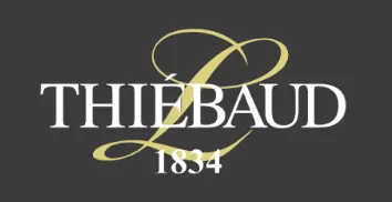 Voici le logo de la marque SA THIEBAUD qui représente son identité graphique.