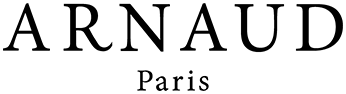 Voici le logo de la marque ARNAUD PARIS qui représente son identité graphique.