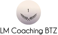 L M COACHING logo