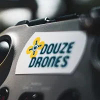 DOUZE DRONES logo