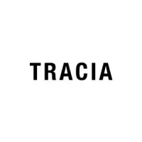 TRACIA PARIS logo