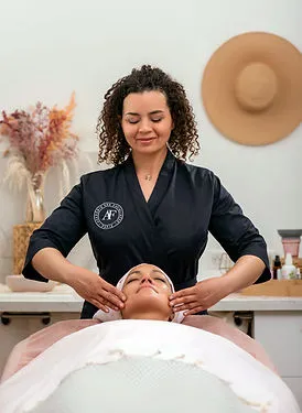 AUX SECRETS DE BEAUTE logo