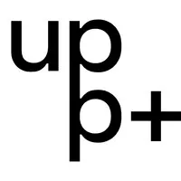 Voici le logo de la marque UN PETIT PEU PLUS qui représente son identité graphique.