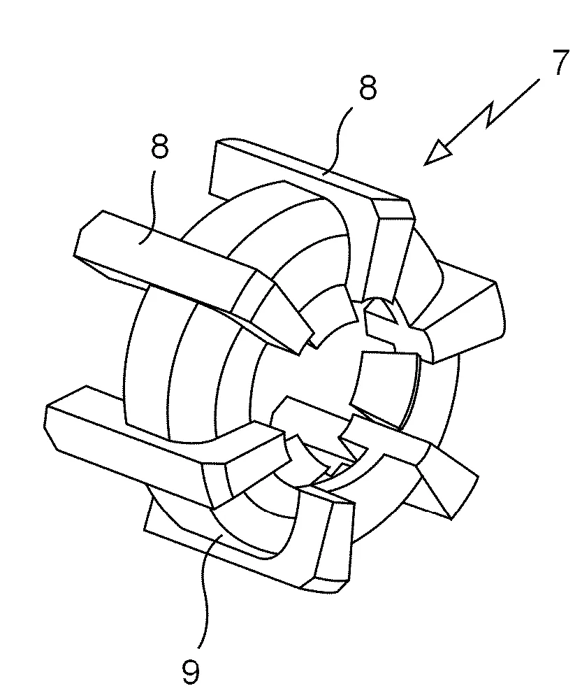 Dispositif de raccordement pour tubes et bague de guidage a circulation forcee dans les zones potentielles de retention.