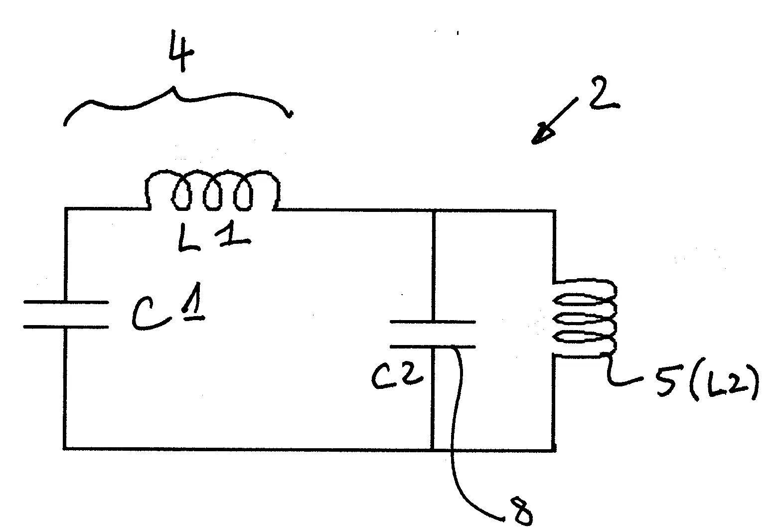 Concentrateur resonant pour ameliorer le couplage entre un corps de carte a puce et son module electronique