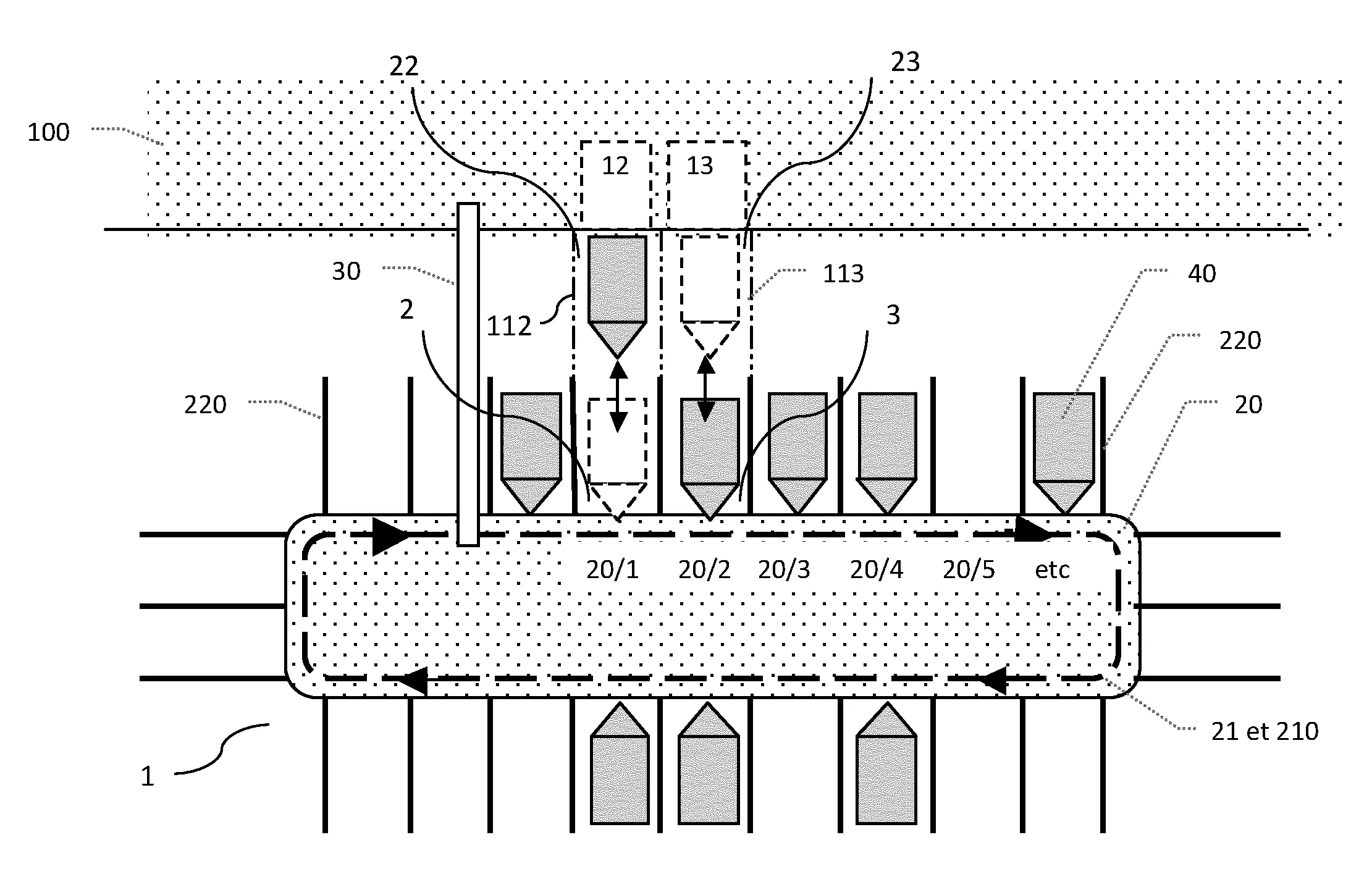 Systeme et procedes de mise en attente de bateaux a flot sur un plan d'eau, apres leur mise a l'eau et/ou avant leur sortie de l'eau